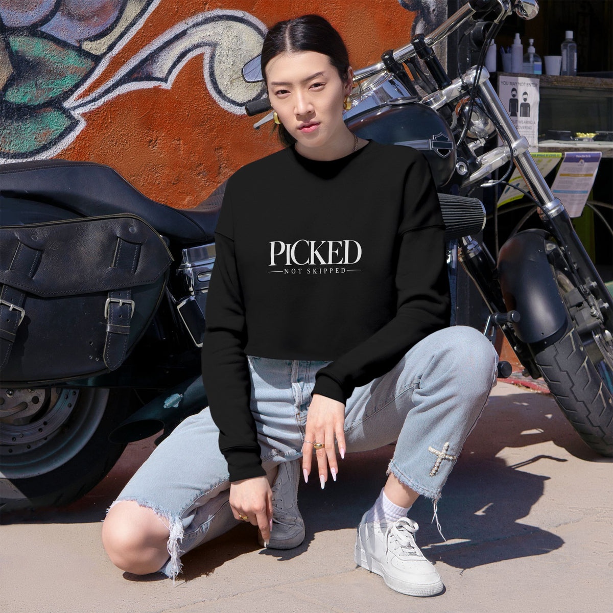 Picked Women's Cropped Sweatshirt